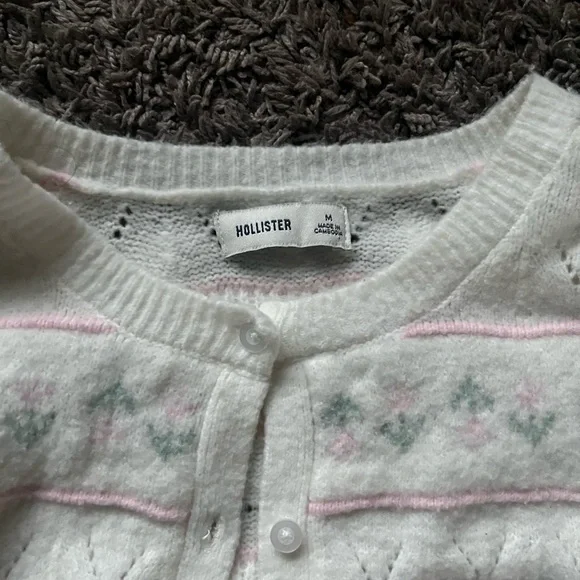 Hollister Floral Cardigan - Picture 3 of 4